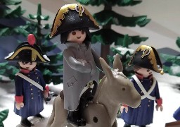 Boulogne : « En avant Napoléon », les célèbres figurines Playmobil investissent le Palais Impérial !