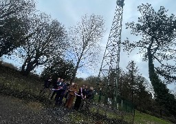 A Tortefontaine, le téléphone passe enfin, un pylône de téléphonie mobile a été installé !