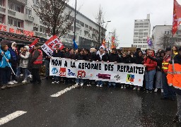 Calais : plus de 3000 personnes pour la 11ème journée de manifestation contre la réforme des retraites