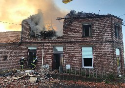 Hondschoote : un immeuble d'habitation ravagé par les flammes