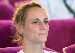  La calaisienne Delphine Ledoux portera la flamme olympique à Calais 