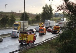 Bourbourg: réouverture de l'A16 aprés un carambolage entre 15 voitures et un poids-lourd