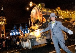 Calais : les festivités de Noël dévoilées, la parade fait son retour. 