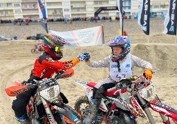 Beach Cross de Berck: Jenairo Beerens (KTM) gagne la course Espoirs