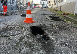 Etaples: un trou se forme dans la chaussée, rue du Four à Chaux