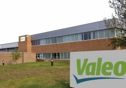 Etaples: inquiétude des syndicats de Valeo après l'arrivée de salariés polonais