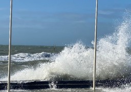 Tempête Floriane: des rafales annoncées autour de 80/100 km/h, le trafic des trains perturbé