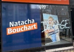 À Calais, le local de campagne de Natacha Bouchart tagué deux fois dans la même matinée !