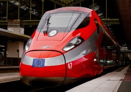 Trenitalia veut concurrencer Eurostar dans le tunnel sous la Manche.