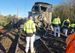 Pas-de-Calais : un TGV percute un poids lourd à un passage à niveau, 1 mort et 27 blessés