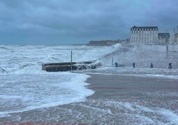 Tempête Austen : le Nord, le Pas-de-Calais et la Somme en vigilance orange, voici quand le vent sera le plus violent !