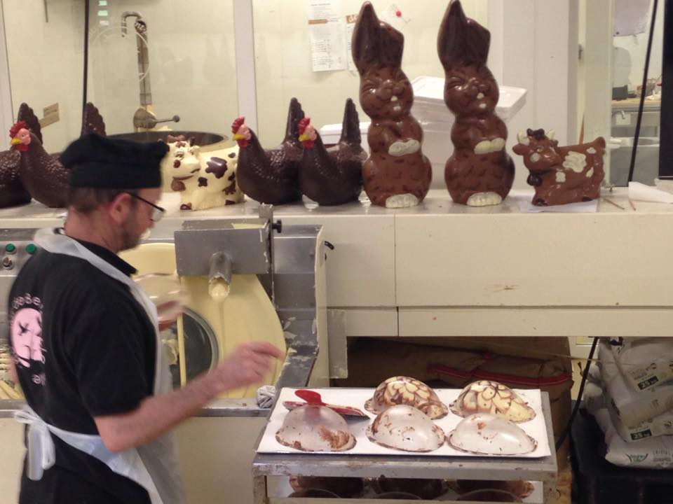 Pâques approche...on vous emmène visiter la Chocolaterie de Beussent 